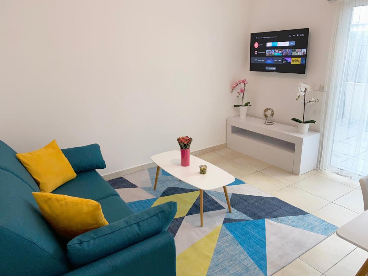 Apartment La De La Pointe Rouge